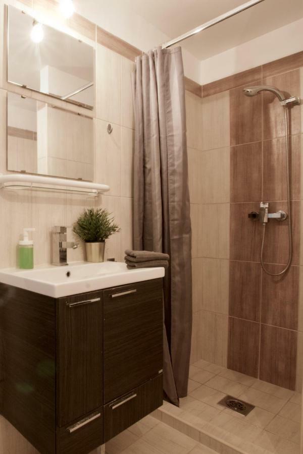Standard Apartment By Hi5 - Steindl Street بودابست المظهر الخارجي الصورة